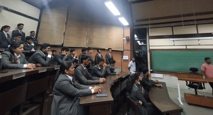 MES Senior College Pune Events photo 11